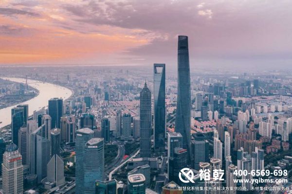 智能化集成系統(tǒng)、智能設(shè)備、軟件、數(shù)據(jù)管理、應(yīng)用場景